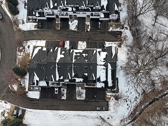 2nd image of 6764 Meadow Grass Ln S