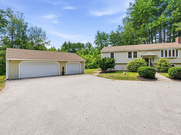2nd image of 632 Raymond Road