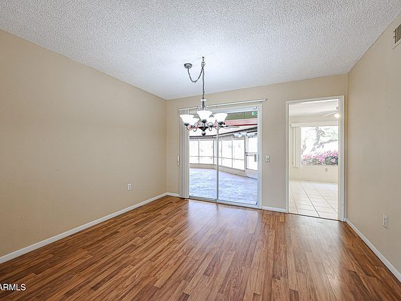 4th image of 10501 W WILLOW CREEK Circle