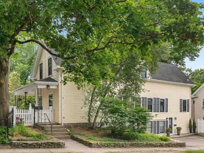 8-10 Oak St, Winchester, MA, 01890