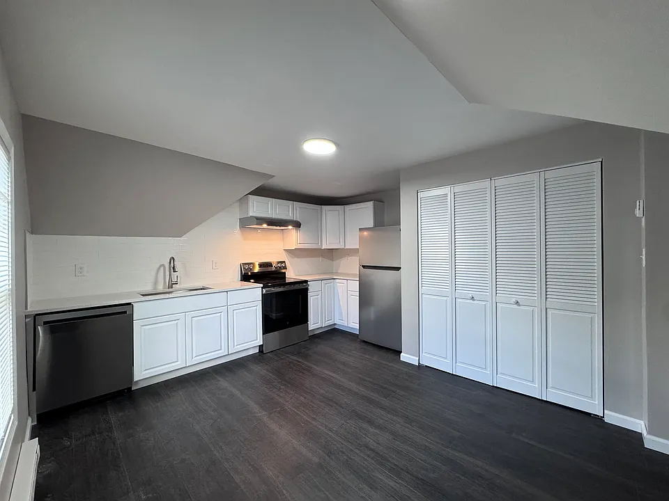 37-39 Cortland St #3