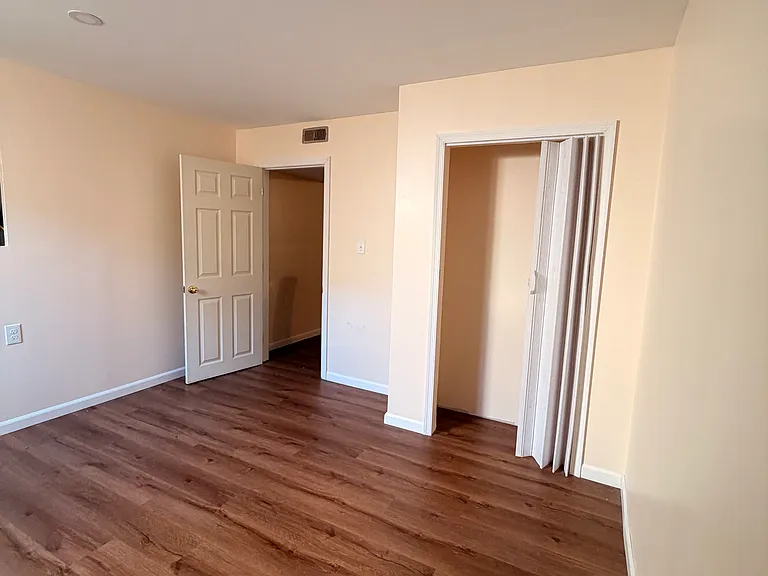 126 Radle Rd — Photo 17