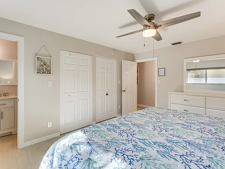 1203 Bay Palm Blvd — Photo 11