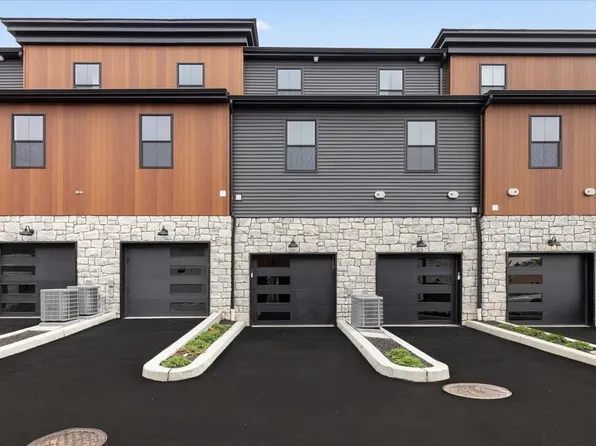 81 Union St #6A, Lodi, NJ 07644