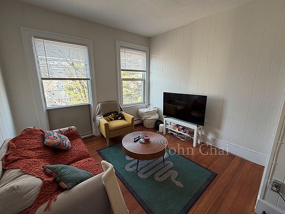 3rd image of 56 Ashford St #1