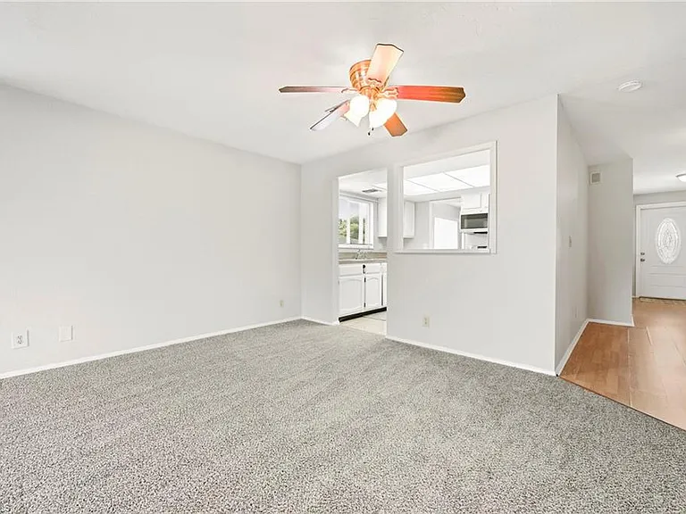 1376 Chesapeake Ave #2 — Photo 7