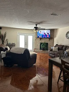 1704 Princeton Woods Dr West - 1 — Photo 2