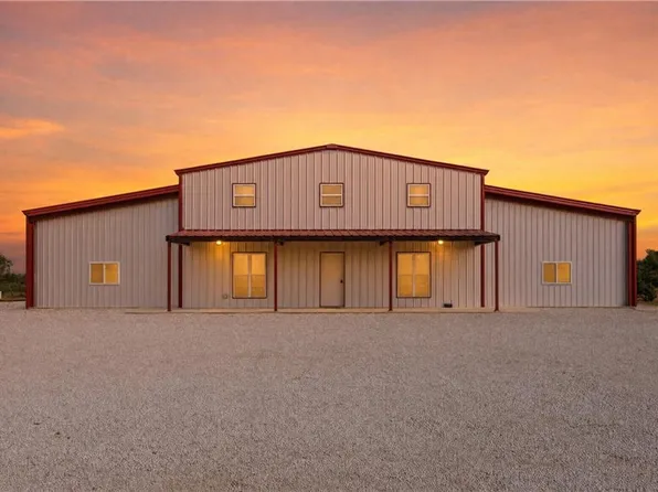 7770 1000th Rd, Fredonia, KS 66736