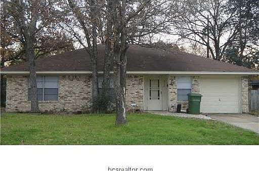 1st image of 2320 Yosemite Dr