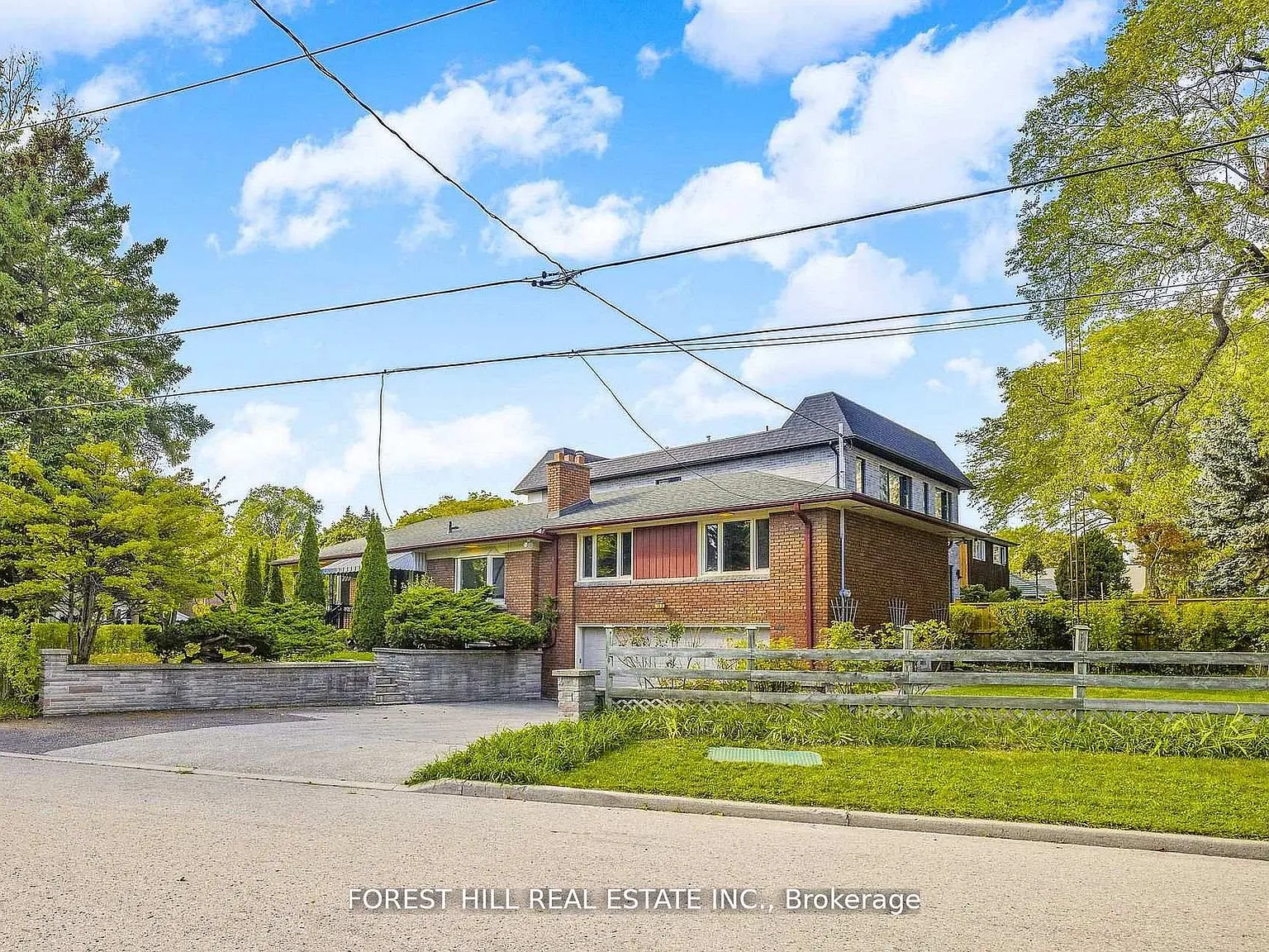 6 bed, $5,950 — Photo 1