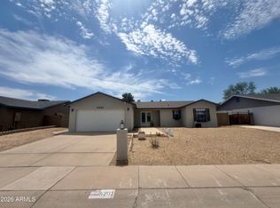 5201 W Mercer Ln, Glendale, AZ 85304