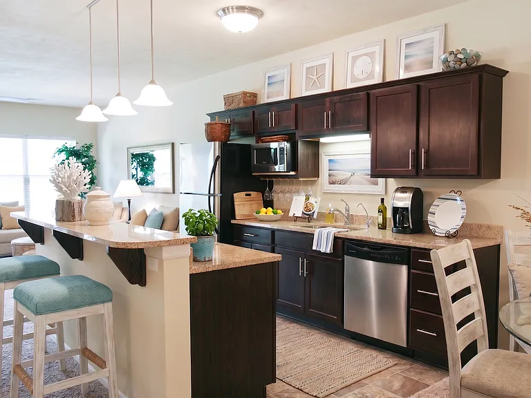 Highland Shores Apartments — Photo 55