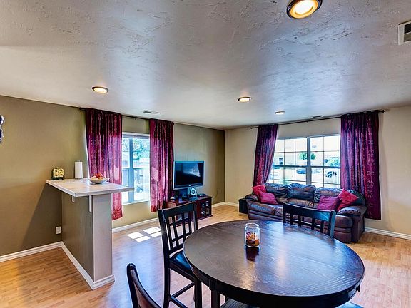 DSC_2968_69_70_71_72