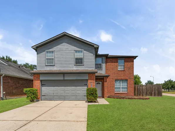 8802 Ancient Willow Dr, Tomball, TX 77375