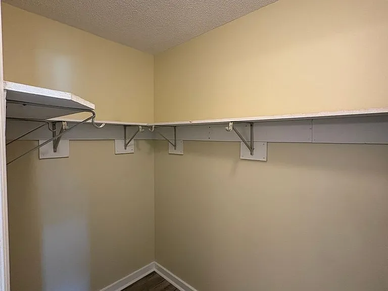 3706 Dovefield Ct — Photo 9