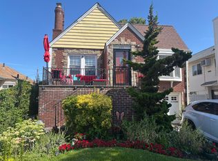 355 E Fulton St #1, Long Beach, NY 11561