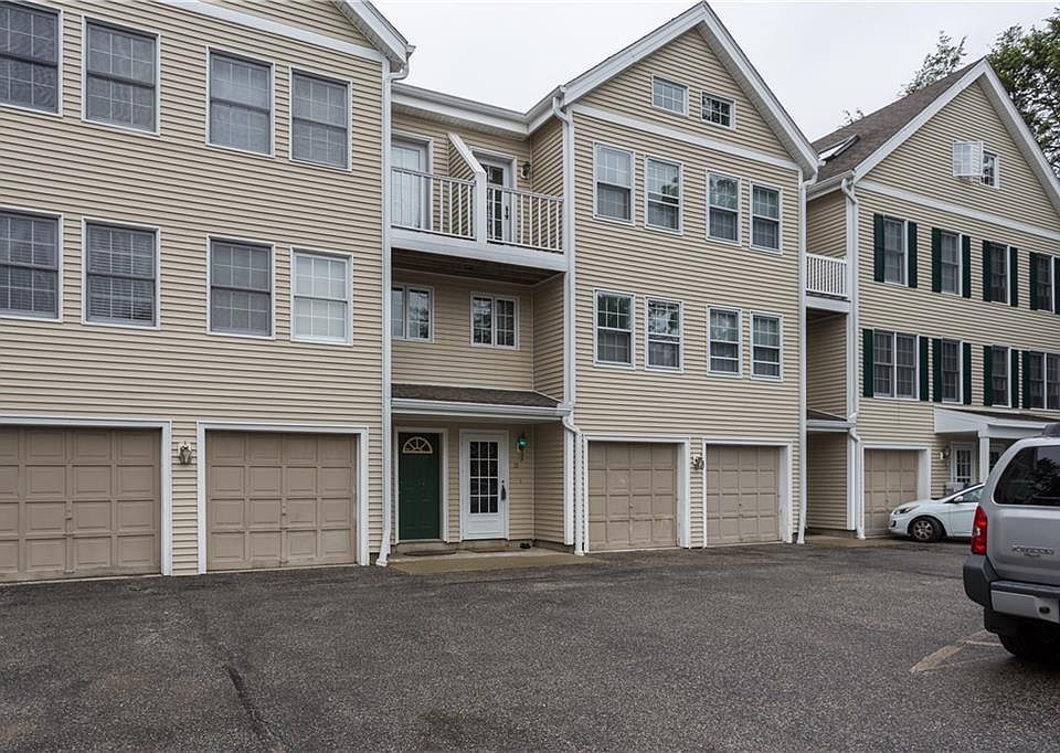 1st image of 15 West Court #15
