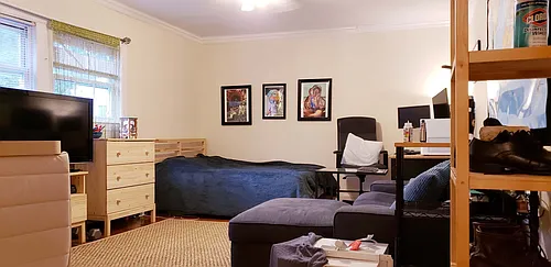 8 Denns Pl Photo 1