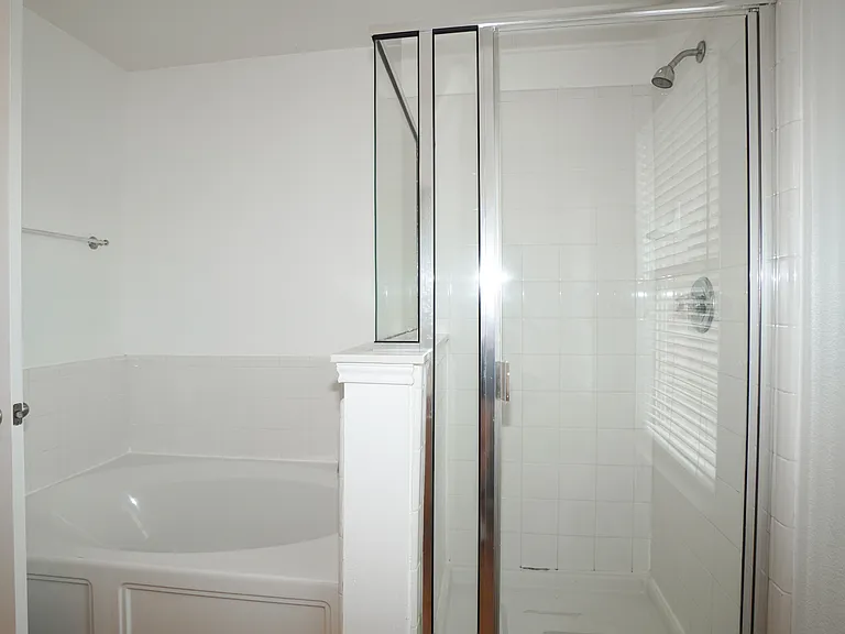 309 Stanford Dr — Photo 5