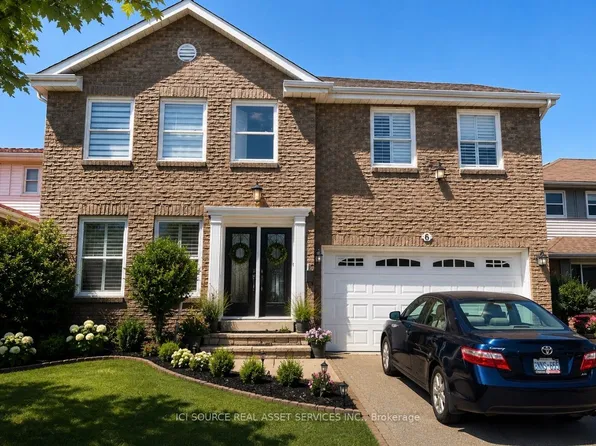 6 Macdougall Dr, Brampton, ON L6S 3P5