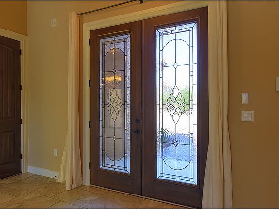 5th image of 5640 Valley Oak Dr