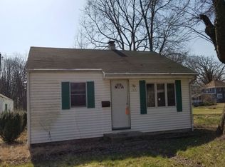 1521 Babcock Ln, Fort Wayne, IN 46819