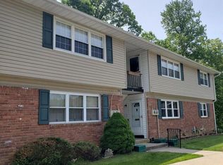 51 Galewood Dr APT D, Matawan, NJ 07747
