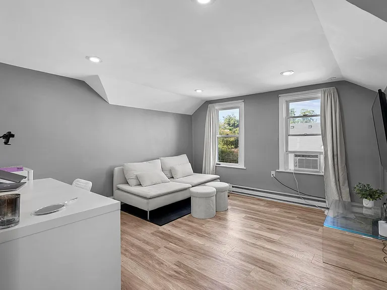 143 Washington Cir #3 — Photo 14