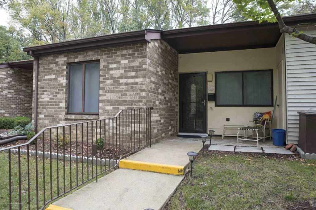 182 Arrowood Rd Unit C photo 1
