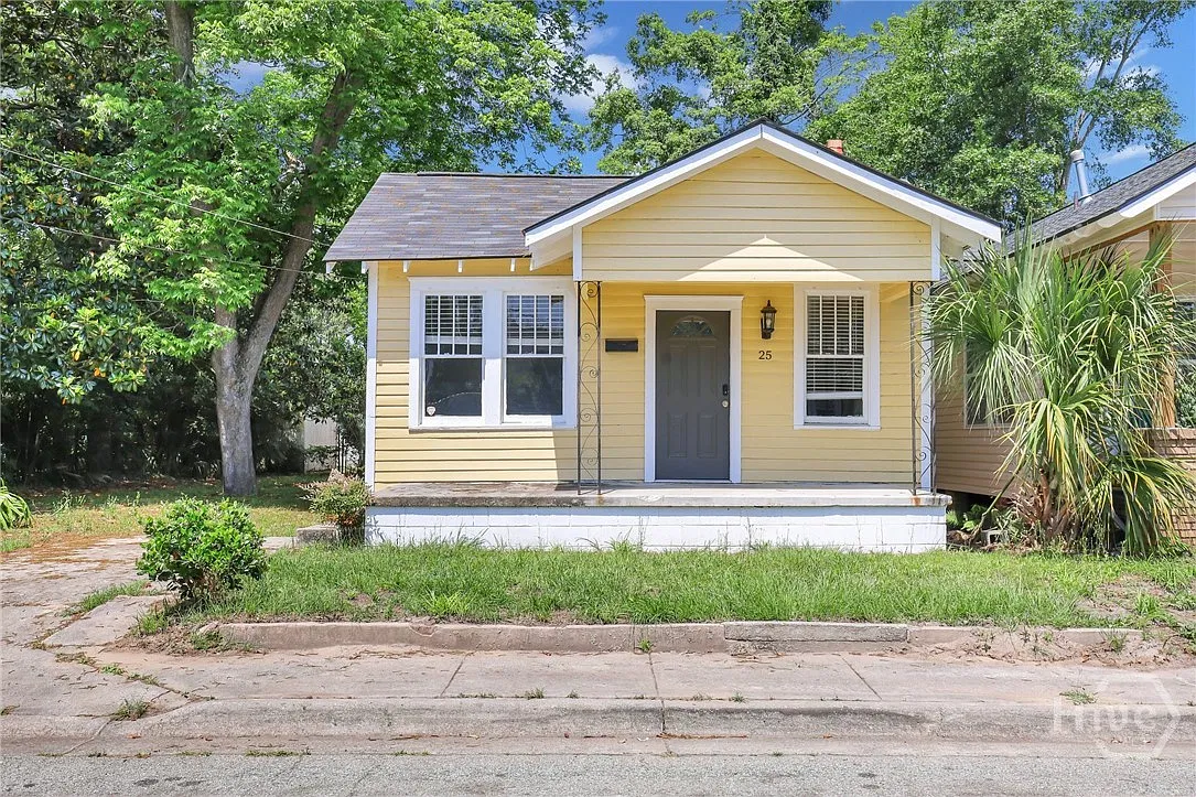 2 bed, 1.0 bath, 1140 sqft, $1,500 — Photo 1