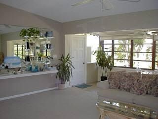 3rd image of 11 Lemon Ct #A