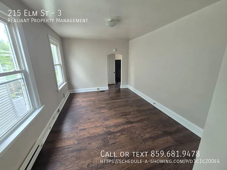 215 Elm St #3 — Photo 2