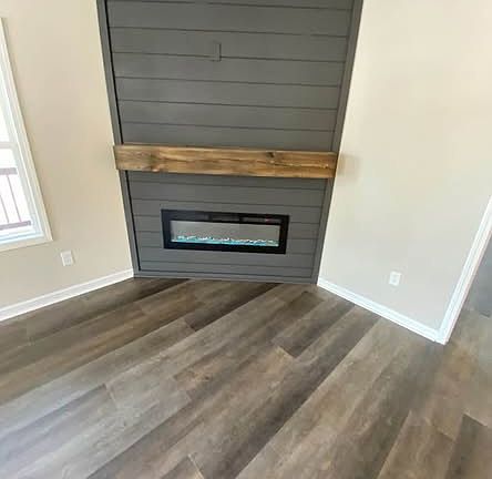 4th image of 4177 Ledan Ext