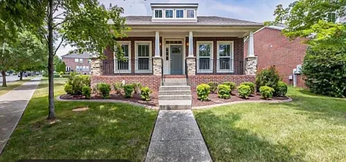 102 Fine Ln Photo 1