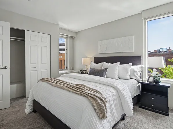555 E William St APT 2I, Ann Arbor, MI 48104