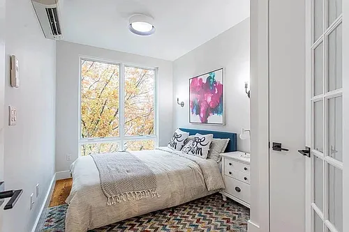 250 Lenox Rd #3D Photo 1