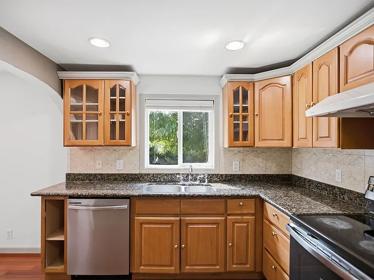 1742 S Shelton St — Photo 12