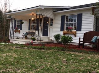 707 Wilson St, Taylor, TX 76574