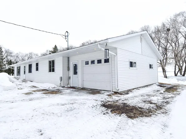 10903 130th Ave NW, Thief River Falls, MN 56701