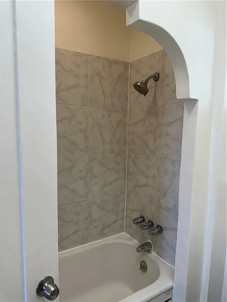 1 bed, 600 sqft, $1,850 — Photo 3