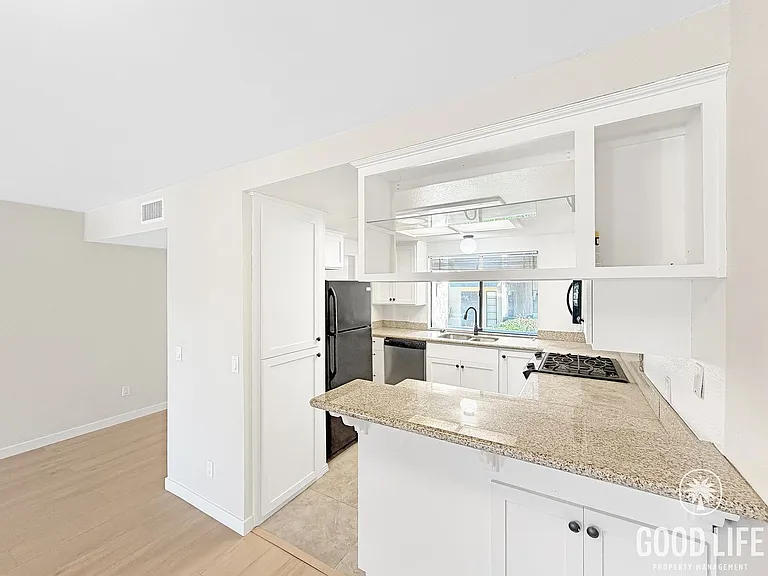 4292 Kendall St — Photo 6
