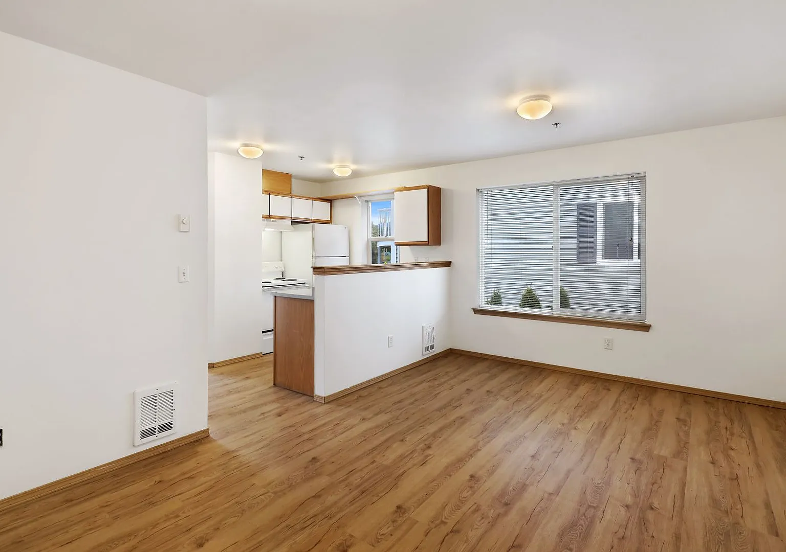 Cascade Place Apartments — Photo 3