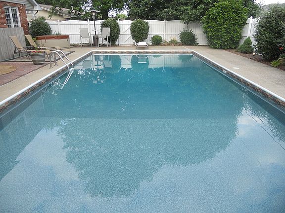 18x36 in-ground pool with equipment