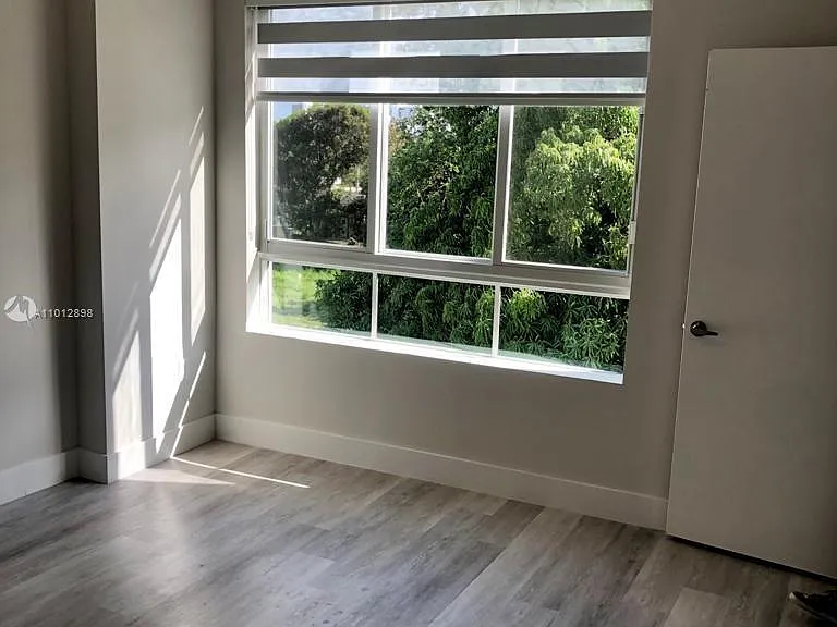 2505 NE 193rd St #4206 — Photo 30