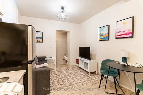 212 Wilson St #2 Photo 1
