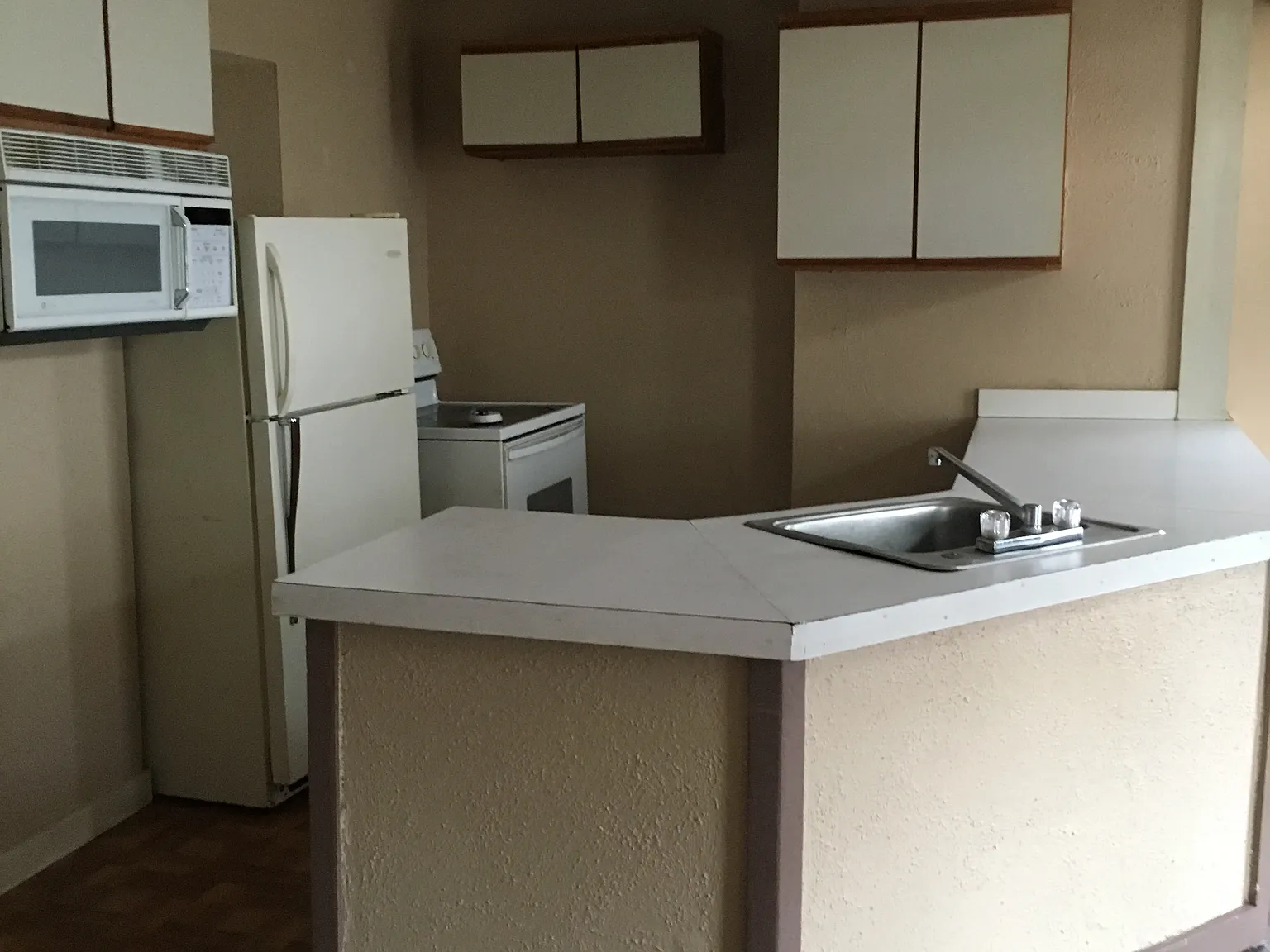 1 bed, 800 sqft, $925 — Photo 3