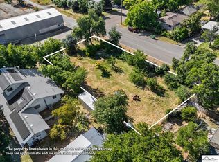 1519 Peach St, Corning, CA 96021