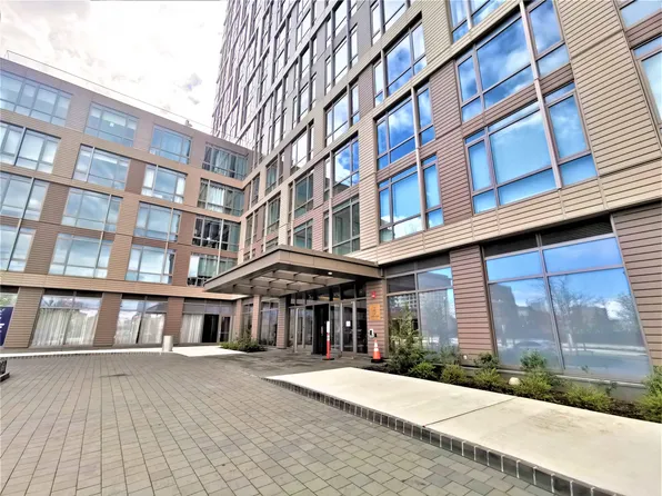 75 Park Ln, Jersey City, NJ