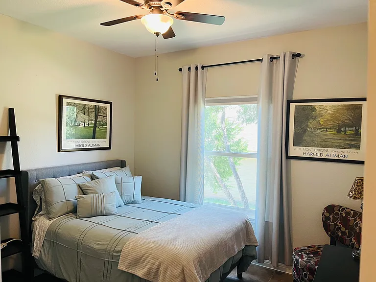 611 Newport Dr — Photo 22