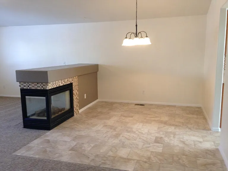 1016 Woodside Rd — Photo 6